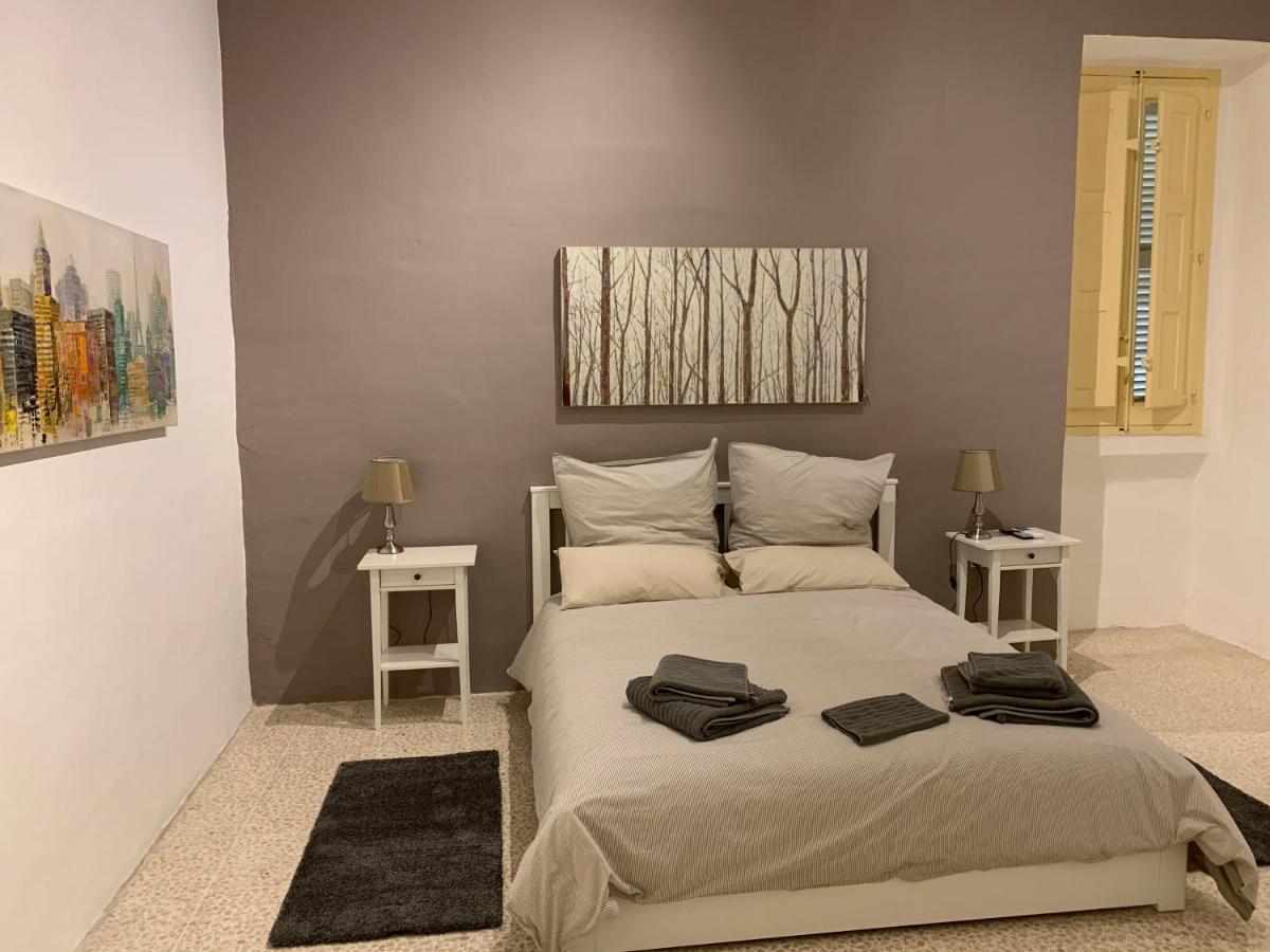 4 Bedroom Apartment In Sliema Near The Sea Extérieur photo